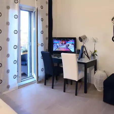 Large Entire 5br For 10 Guests In Centre Of * Roma