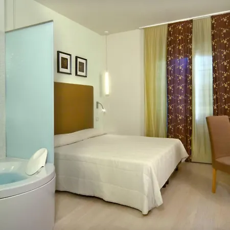 Large Entire 5br For 10 Guests In Centre Of Appartamento *