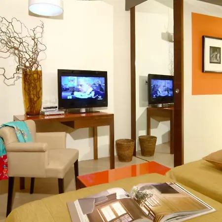Large Entire 5br For 10 Guests In Centre Of Appartamento