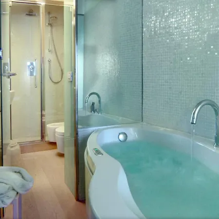 Large Entire 5br For 10 Guests In Centre Of Appartamento Roma