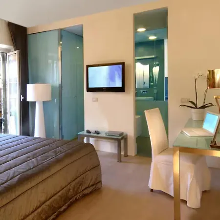 Large Entire 5br For 10 Guests In Centre Of Roma